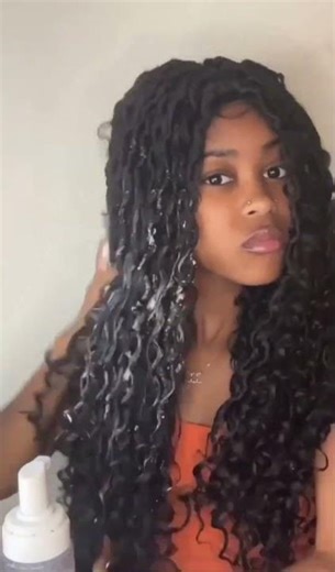 GODDESS FAUX LOCS WIG