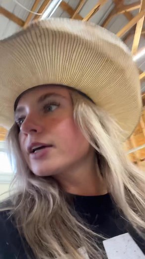 137K views · 6.8K reactions | POV: your working with me for a day… 藍 NEVER a dull moment. I have zero filter and I am me. If you don’t like it, guess what? idc  | Rust Ridge Ranch L.L.C | Facebook