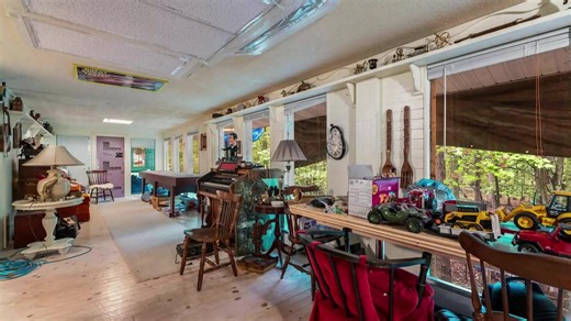 New Listing | RE/MAX Property Pros