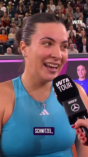 Key to Ruse’s win streak? Schnitzel 🤭 #wta #tennis #linz #food #travel