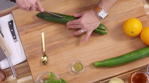 Salade de concombre et de fenouil avec une touche d'agrumes