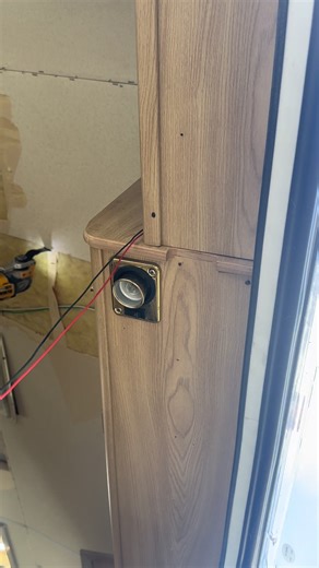 Second side is coming off 💃 messy job 🤣 #caravan #caravanrenovation #lunar #caravanlife #caravanclub #renovationproject #1995 #caravangirl #dewalt #multitool