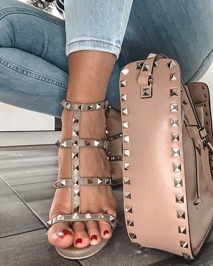 Valentino Rockstud Dupes — Look-a-like Designer Sandals & More - Hello Bombshell!