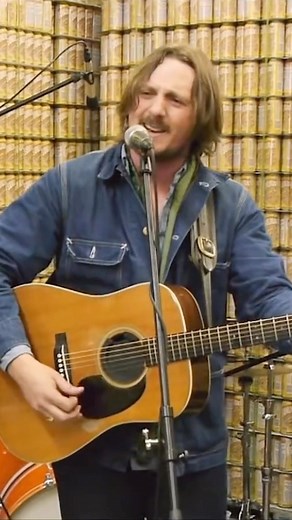 Sturgill Simpson “You Can Have the Crown.” Via mcokbpresents YouTube (2013) #sturgillsimpson #youcanhavethecrown | Country Central