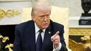 Damning poll hits Trump with barrage of major midterm warnings