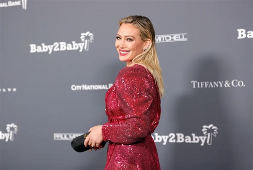 Best photos of 2026 Sports Illustrated Swimsuit Issue cover model Hilary Duff