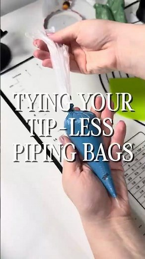 Here’s a quick video on how to bag your royal icing in tip-less piping bags!