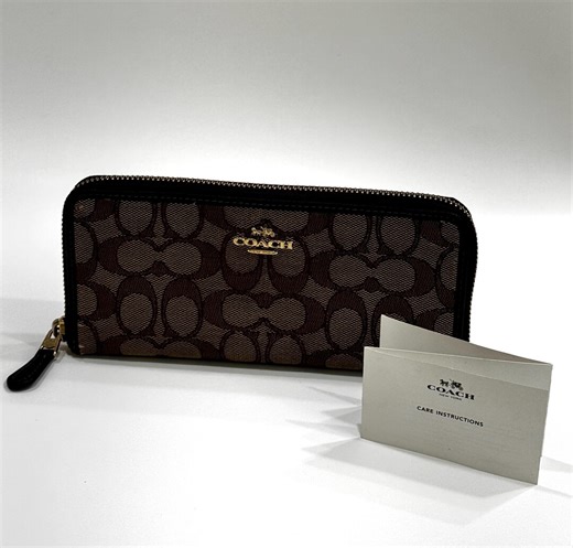 Authentic Coach Wallet Jacquard Canvas Accordion Full Size Zipper Coin Compartment Style Gently Used - Etsy