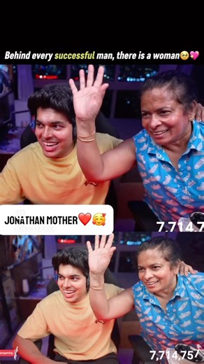 Jonathan mother in live stream