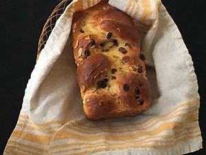 Kozunak - Bulgarian Celebration Bread | Cozonac - OVENTales