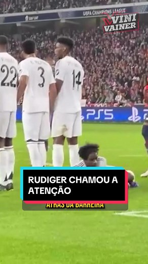 Rudiger dá bronca em Endrick durante treino