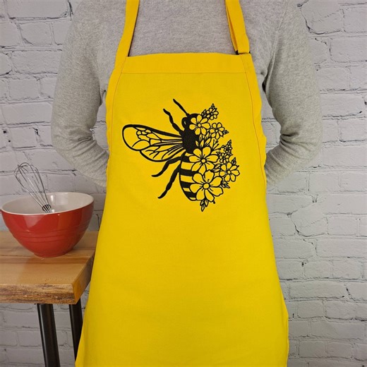 Embroidered Bee Apron: Floral Garden Kitchen Gift - Etsy