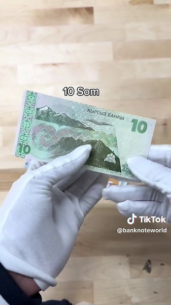 Is there anyone who remembers these old beautiful banknotes? You can get these notes with 10% discount using the code VB10 #kyrgyzstan #kyrgyzstan🇰🇬 #bishkek #banknoteworld #moneycollection #banknotecollection #collectiblebanknotes #moneycollector #currencymarket