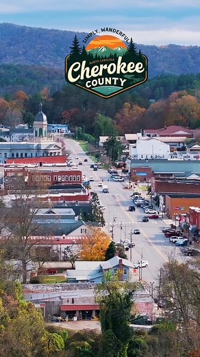 The Murphy Spring Festival is the happening event in Murphy, NC this spring season! Live music, food trucks, kid zone, craft vendors, ax throwing, and a beer and wine garden! Don’t miss out on this “Simply, Wanderful” event happening Downtown Murphy on Sunday May 4th from 12pm-8pm. There are festivities for the entire family to enjoy! #simplywanderful #festival #wherencbegins | Visit Cherokee County