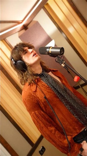 DA YA THINK I’M SEXY #rodstewart #rock #70smusic #cover #rocknroll #70s #music #band