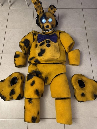 Five Nights at Freddy Springtrap Costume - Etsy