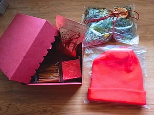 Winter Comfort Gift Box: Turkish Coffee, Red Beanie, Rose Soap, Natural Tea - Etsy