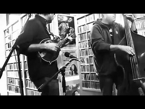 Matt Flinner Trio live in WYCE library