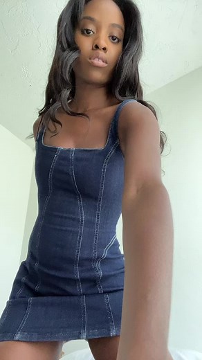 Jenaae (@bombshellentrepreneur)’s videos with Legs Shakin' (feat. Ludacris) - R.Kelly