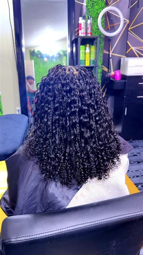 Medium Knotless Braids Bob by Annie's Braids