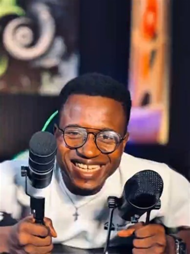 Let's Unbox our New Gadget together 😎😎 We got the Gadget from @camerajoint #newmicrophone #itsbetter #growth #blowthisup