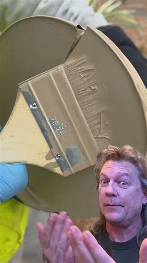 Painters will understand. #duet #painter #paint #bucket #peel #peeler #clean #efficient #itworks