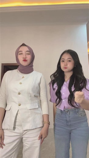 Aneka Tama Quinnesya: Cari Tanda & Video Terbaru