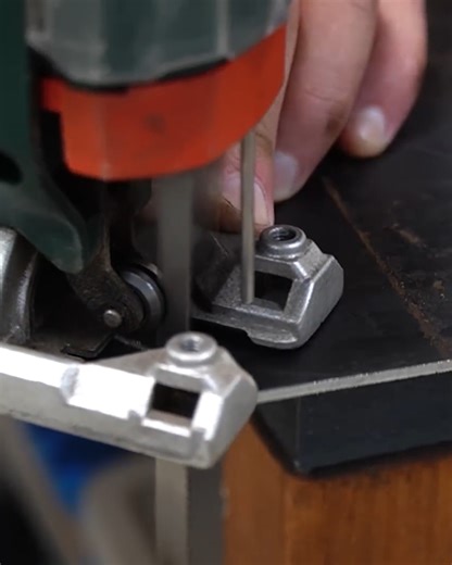 465K views · 3.1K reactions | Transforming a Rusty Car Hub into a Workshop Tool | DIY & Crafts | Facebook