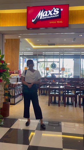 9.5K views · 237 reactions | Bumalik na hira ha Tacloban.  Max's Restaurant Max's Restaurant Tacloban Branch | Jake Tatoy | Facebook