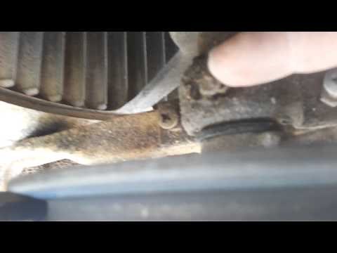 How to Oil the Bearings on a Swamp Cooler