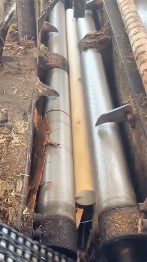 Automatic Log Peeling Efficient Wood Bark Removal with Advanced Machinery