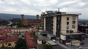 3.5K views · 42 reactions | In questo momento in cui la possibilità di abortire per una donna è messa a rischio in diverse parti del mondo, a partire dagli Stati Uniti, abbiamo deciso di fare un viaggio per l'Italia per vedere come viene garantito il diritto all'interruzione di gravidanza nel nostro Paese Domenica alle 21 va in onda su Sky Tg24 lo speciale dedicato alla Legge 194. Ecco un'anticipazione | Sky tg24 | Facebook