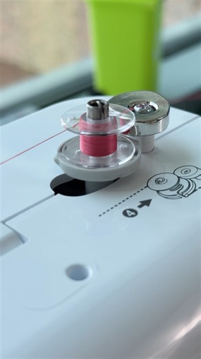 It’s easy to wind and thread the bobbin on your Brother SE700 Sewing and Embroidery machine! 🧵 | Brother Sews