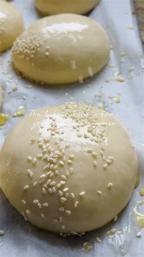 One Hour Sourdough Discard Buns