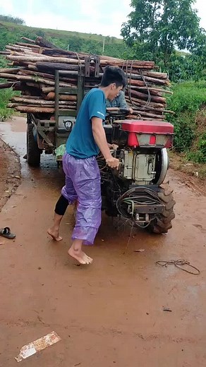 Video của Hoạt kòi (@hoat.gx) với bản nhạc Lonely - JPD