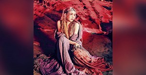 Grimes, a bruxinha pop que encantou o magnata da tecnologia Elon Musk