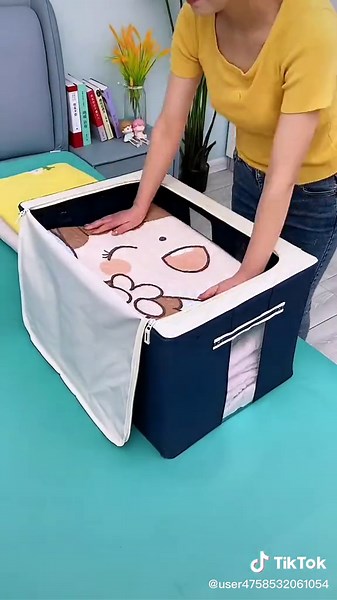 Folding storage box, large capacity, mildew-proof and moisture-proof, can hold clothes and quilts
