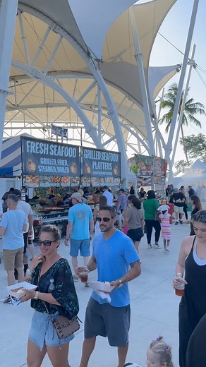 Come find us at the Pompano Beach Seafood Festival today! We can't wait to hang out with you all and serve you delicious stone crab claws, oyster shooters, and more! 🦀 🦞 🐟 #papasrawbar #rawbar #seafood #festival #pompanobeachseafoodfestival #oystershooters #stonecrabclaws #food #foodie #foodstagram #reels #reelsinstagram #trendingaudio #goodvibes | Papa's Raw Bar