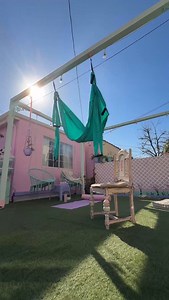 I got a yoga trapeze! ✨ Lately, I’ve been dealing with a lot of aches and pains—mostly in my hips and back—so I’m trying to be better about stretching before I’m already hurting. I saw this on YouTube and thought, ‘Hey, that actually looks fun!’ One of the big benefits of hanging upside down is inversion therapy, which uses gravity to help decompress the spine, improve circulation, and relieve tension. Plus, it’s a great way to build strength and flexibility! Hoping this helps me feel a little l