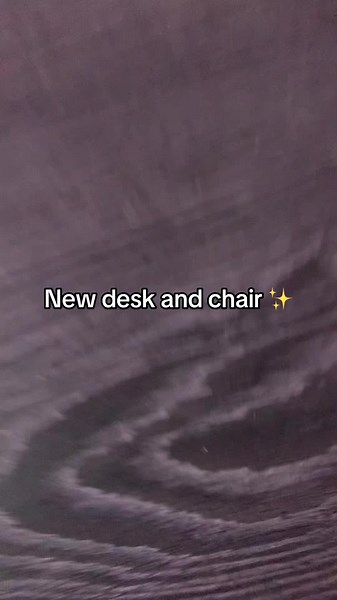 New desk and chair✨ #fyp #techtok #setupgaming #mysetup #whitesetup