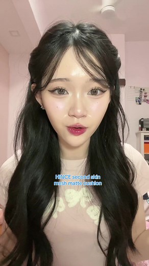 HINCE Second Skin Mesh Matte Cushion: First Impressions & Wear Test