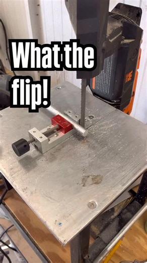 CRAFTY B on Instagram: "Same cut with 3 different holding methods. What cut do think worked best? #shoptip #manualmachinist #manualmachine"