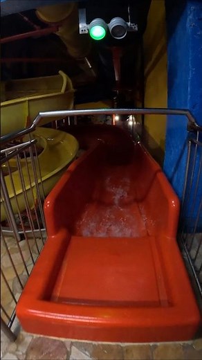 Red Water Slide Aquapark Babylon Liberec #waterslide #waterpark #watertube #tobogan #aquapark