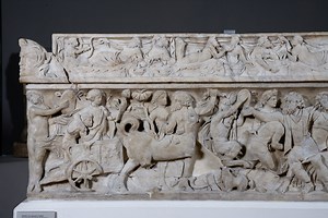 Read an object: the Pashley sarcophagus - Schools at the Fitz