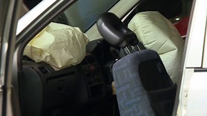 Airbag scandal: Carmakers drop Takata airbags