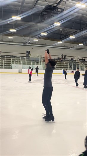 Amazing Ice Skating Moves You Must See!