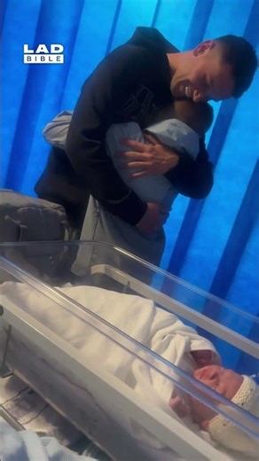 Lad has a wholesome reaction when finding out he has a baby brother ❤️ (🎥: ViralHog)