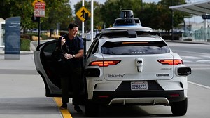When there’s no driver to talk to: Training preps police for autonomous vehicle encounters