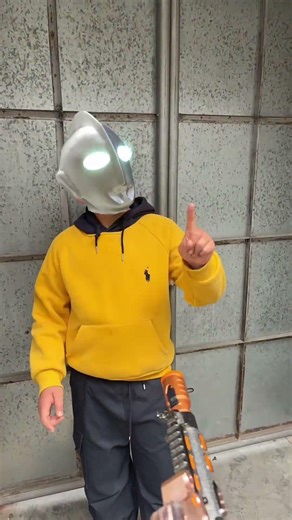 #A Grand Prize for Confusing Behaviors of Human Cubs#Parent-child interaction#Human cubs b