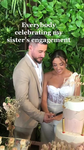 At my sister’s engagement party🏎 🙌🏻 #formula1 #hungaroring #engagement @Cybele Bteich ♥️